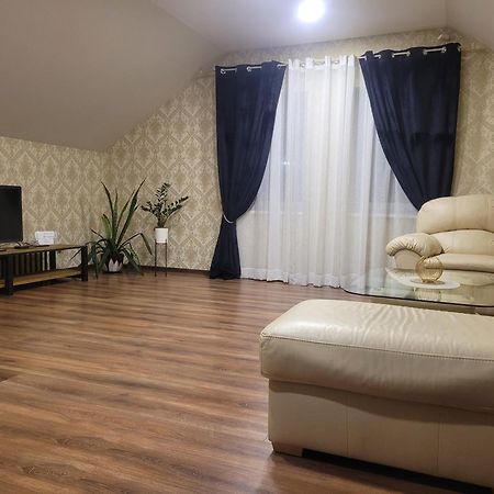 Apartamentai Su Dziakuzi Klaipėda Exteriör bild